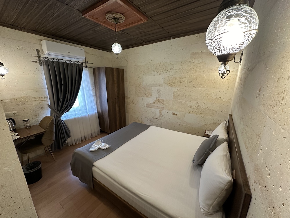 Economy Room - Photo 1