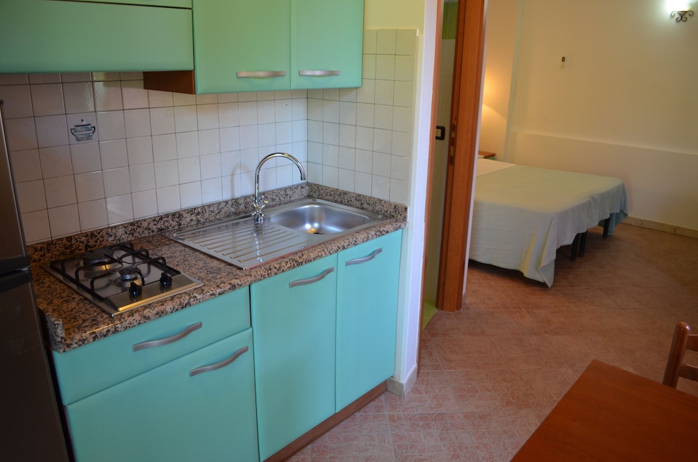 Economy Double or Twin Room, Garden View, Ground Floor