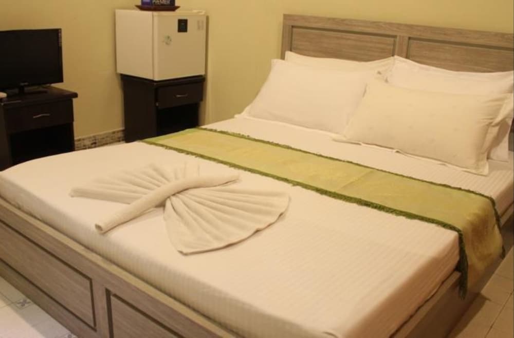Deluxe Double Room, City View