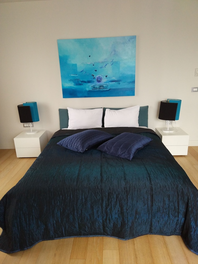 Deluxe Apartment photo 3