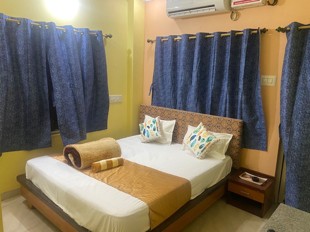 Deluxe Double Room, City View, Sea Facing