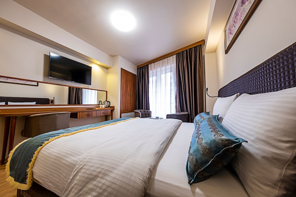 Standard Room - Photo 1
