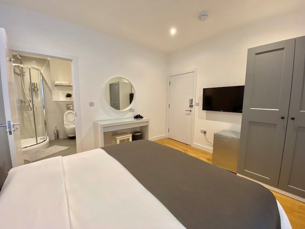 Double Room, Balcony