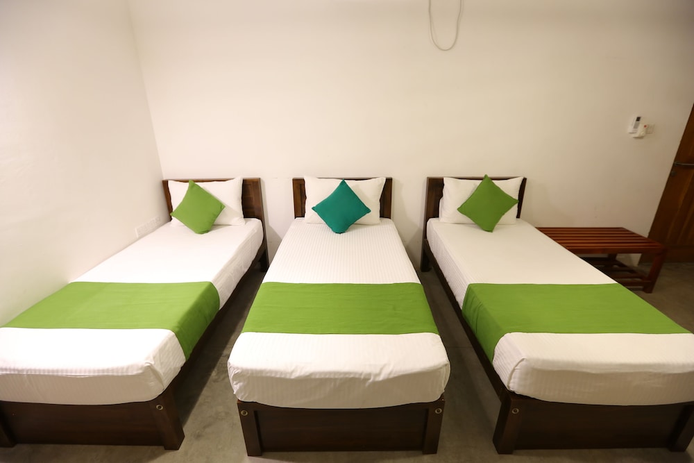 Standard Triple Room, 2 Bedrooms photo 1