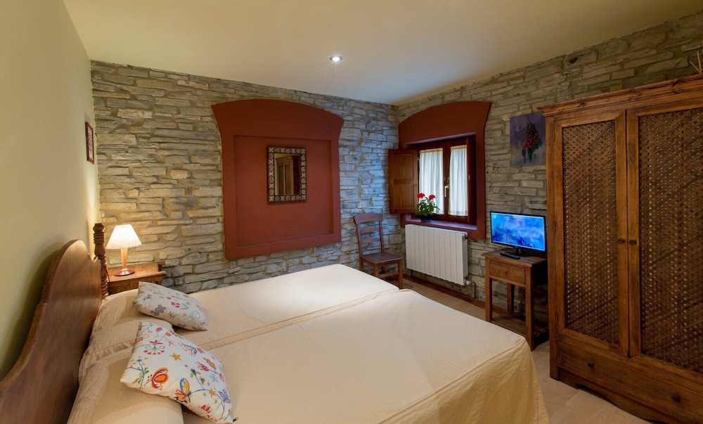 Habitación Estándar con Dos Camas Individuales