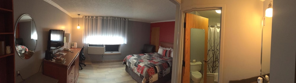Superior Loft, 1 Queen Bed, Jetted Tub photo 2