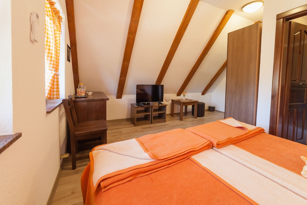 Standard Double Room, Mountain View photo 2