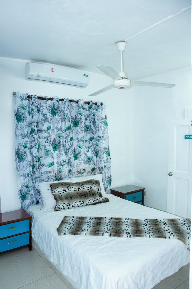 Basic Double Room, Courtyard View photo 1
