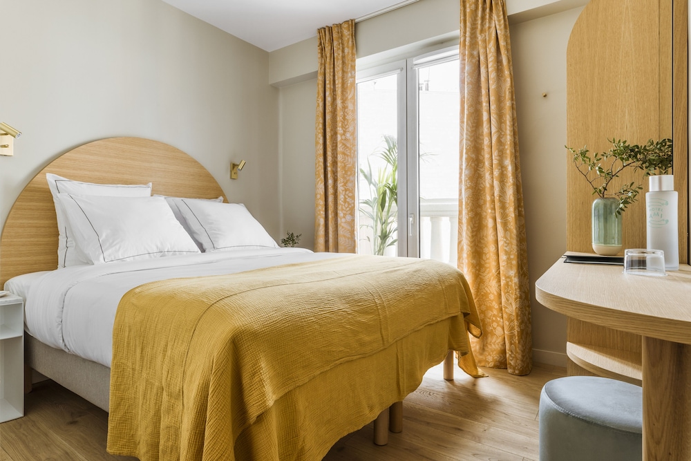 Standard Double Room (la bonne Amie) photo 1