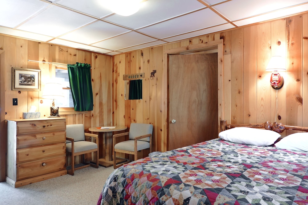 Ponderosa Cabin photo 2
