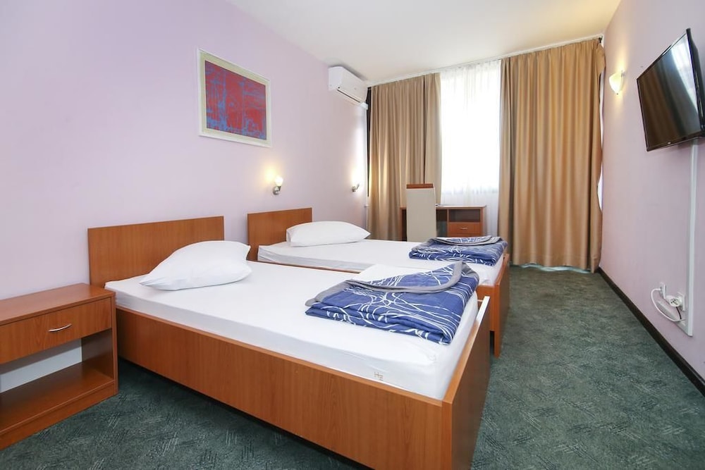 Economy Double or Twin Room, Balcony, Sea View