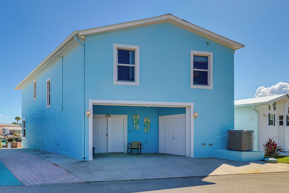 House (4 Bedrooms) photo 2