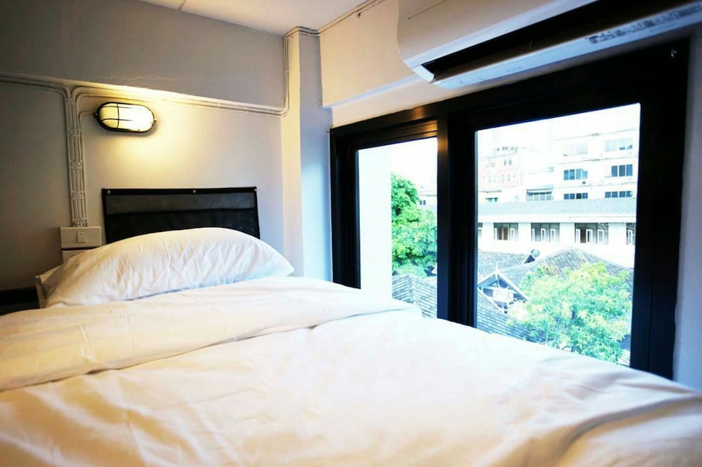 1 Bed In 12-Bed Mixed Dormitory Room photo 1