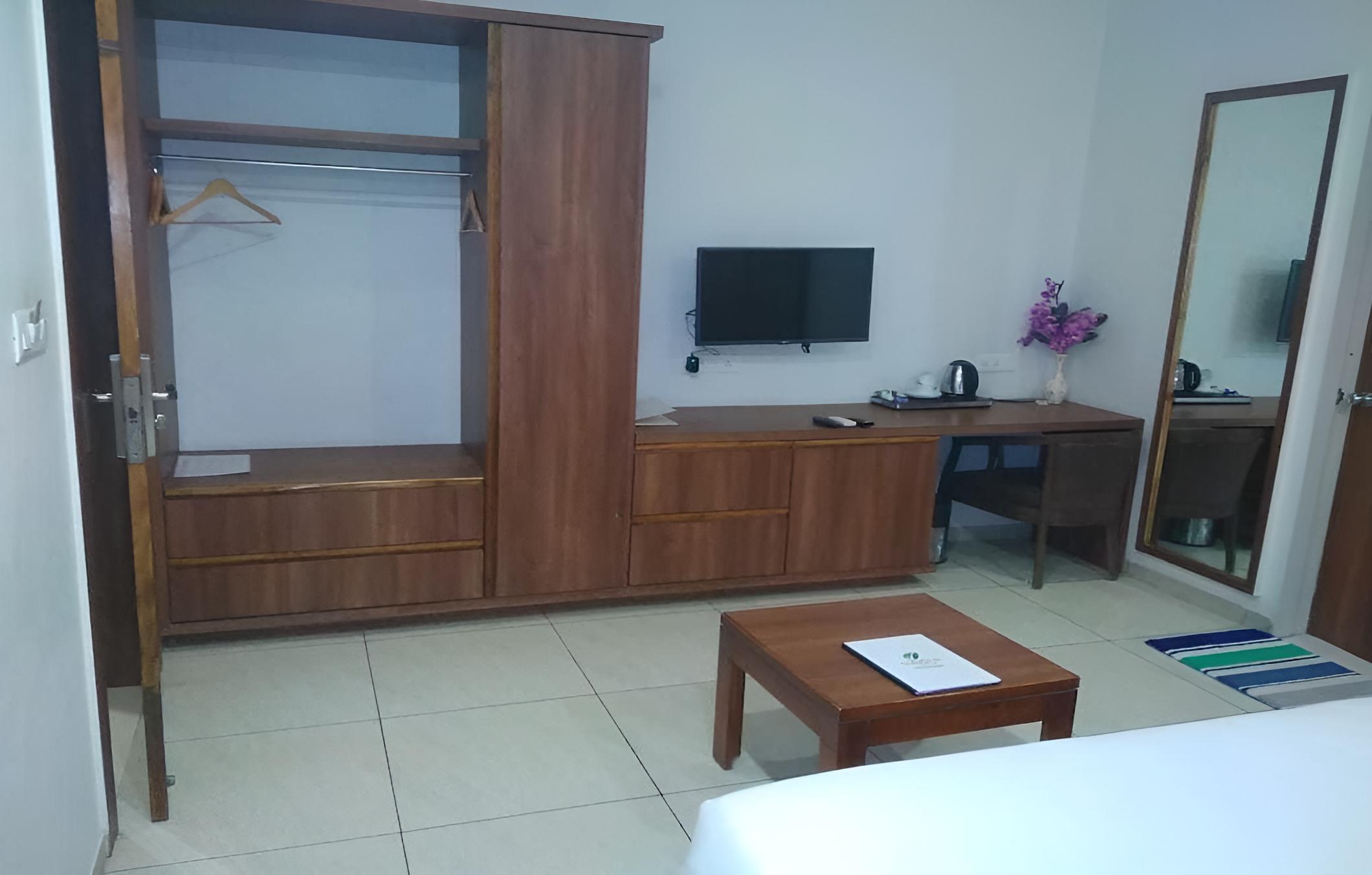 Double Or Twin Room photo 3