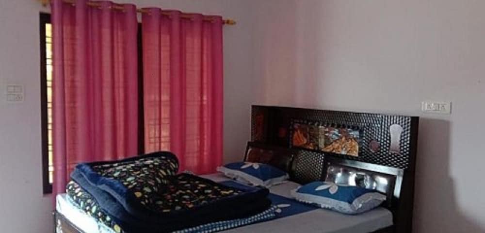 Economy Double Room - Photo 3