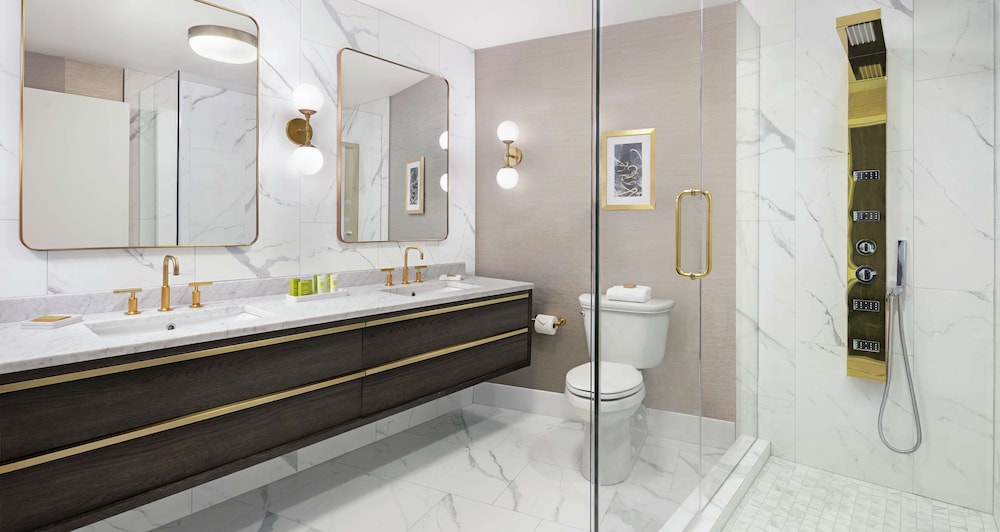 Presidential Suite photo 3