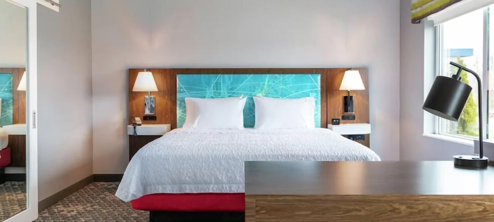 Studio, 1 King Bed, Accessible (Hearing) - Photo 1