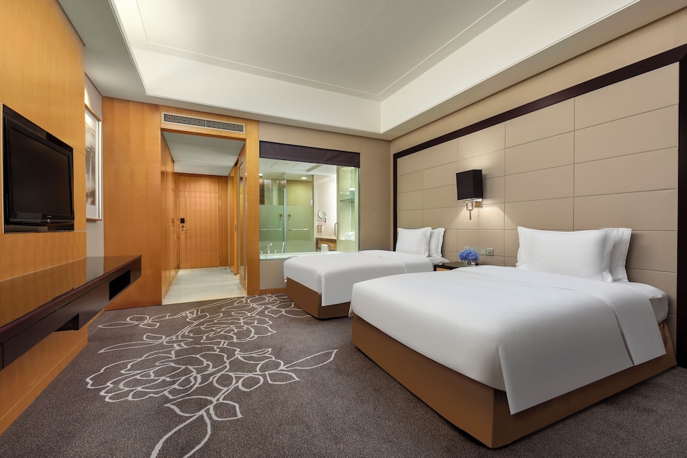 Standard Room, 2 Twin Beds - Photo 4