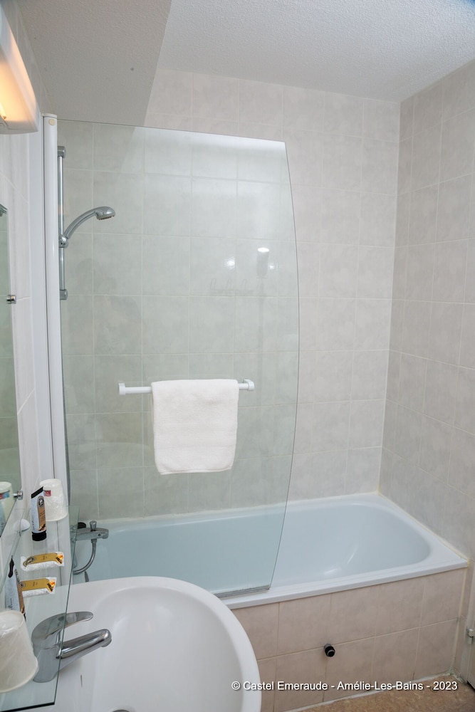 Double Room, daily cleaning service not provided photo 3