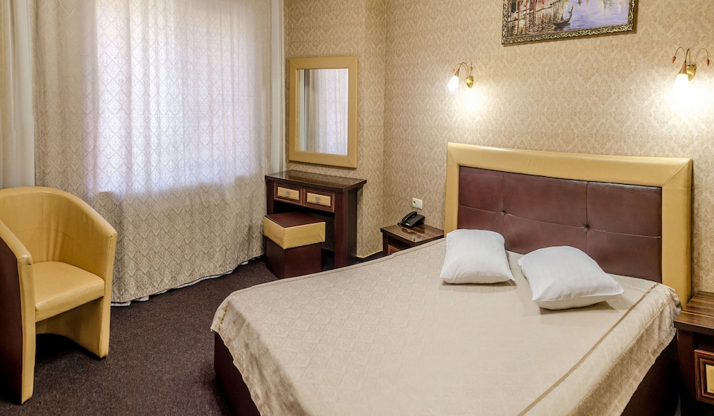 Luxury Quadruple Room photo 3