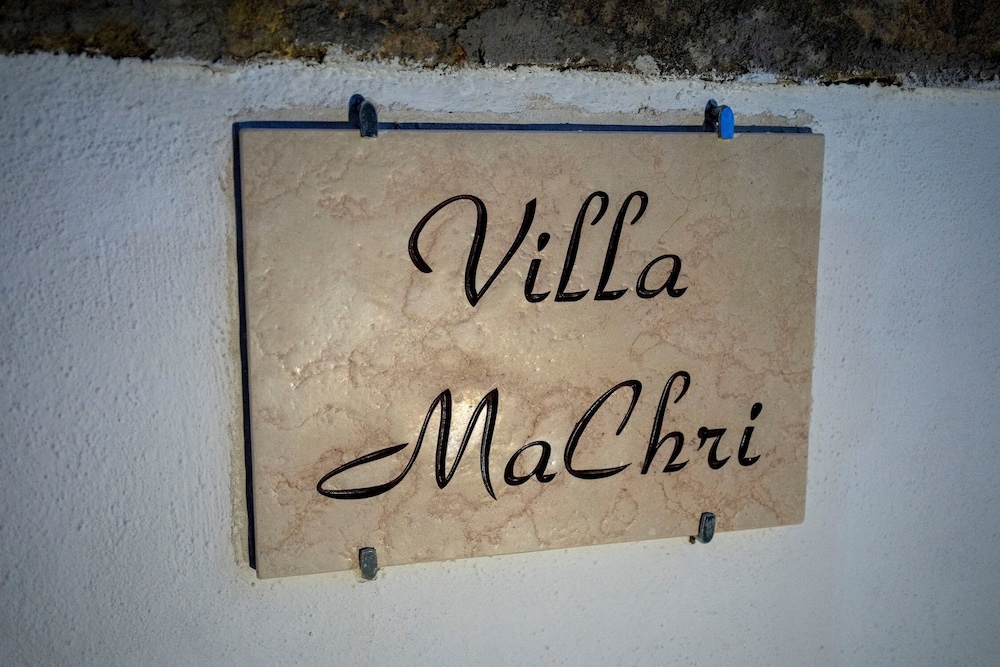 Villa Machri - Avec piscine privée et grand jardin proche de la mer, Photo 16