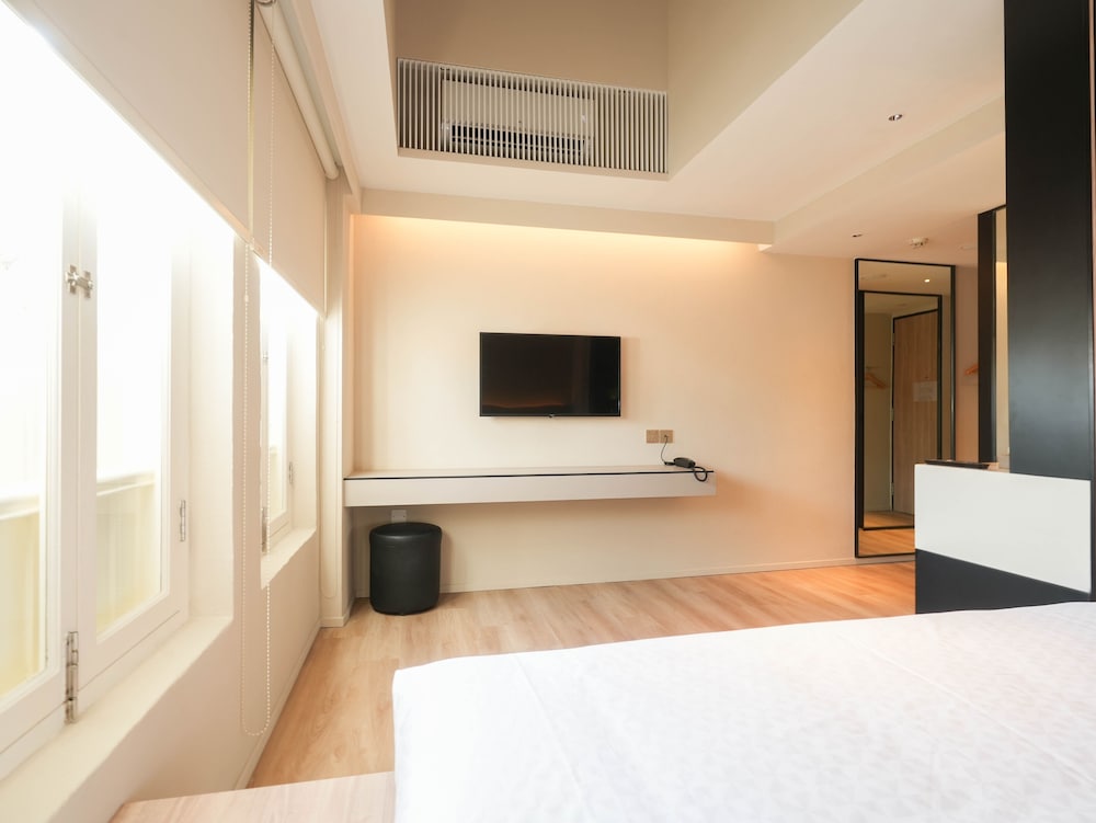 Premier Room, 1 Queen Bed