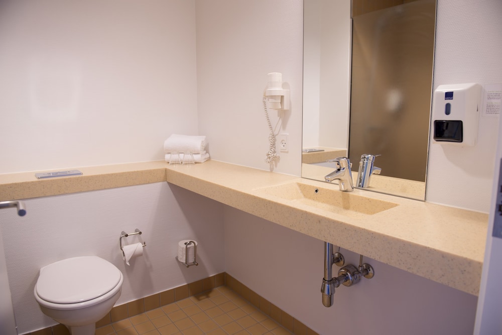Single Room photo 3