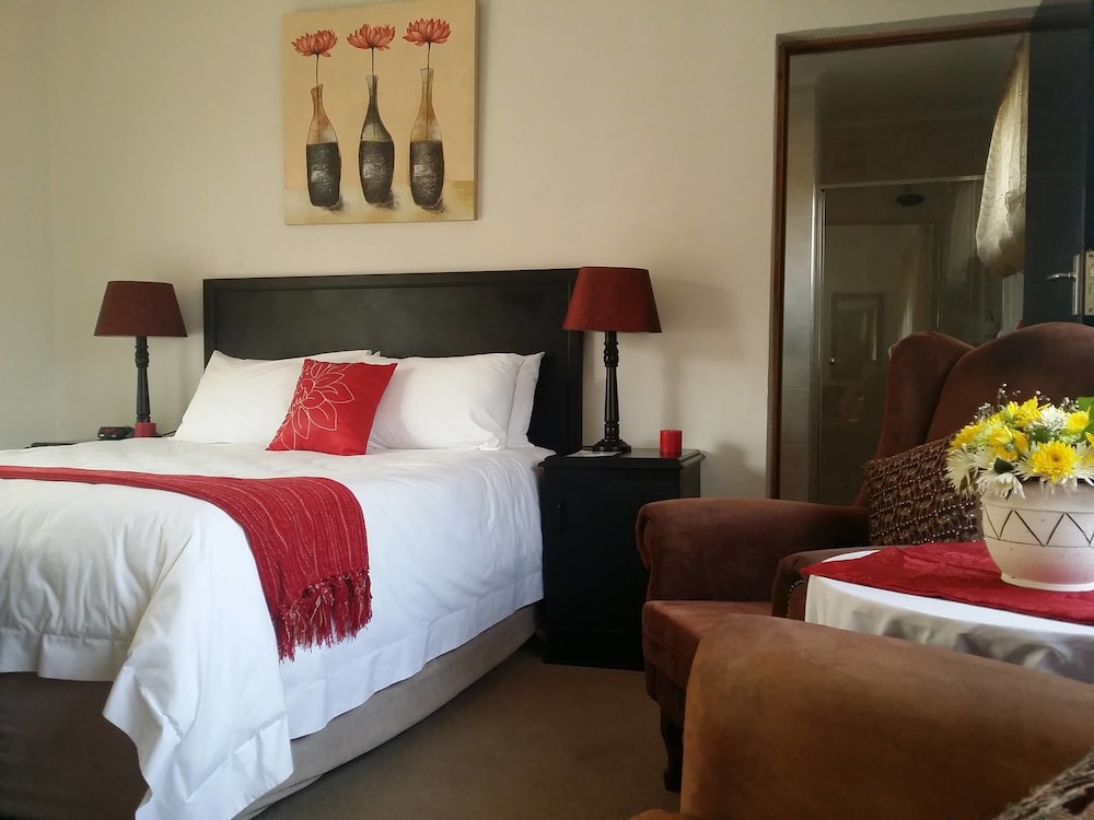 Superior Double Room - Photo 1