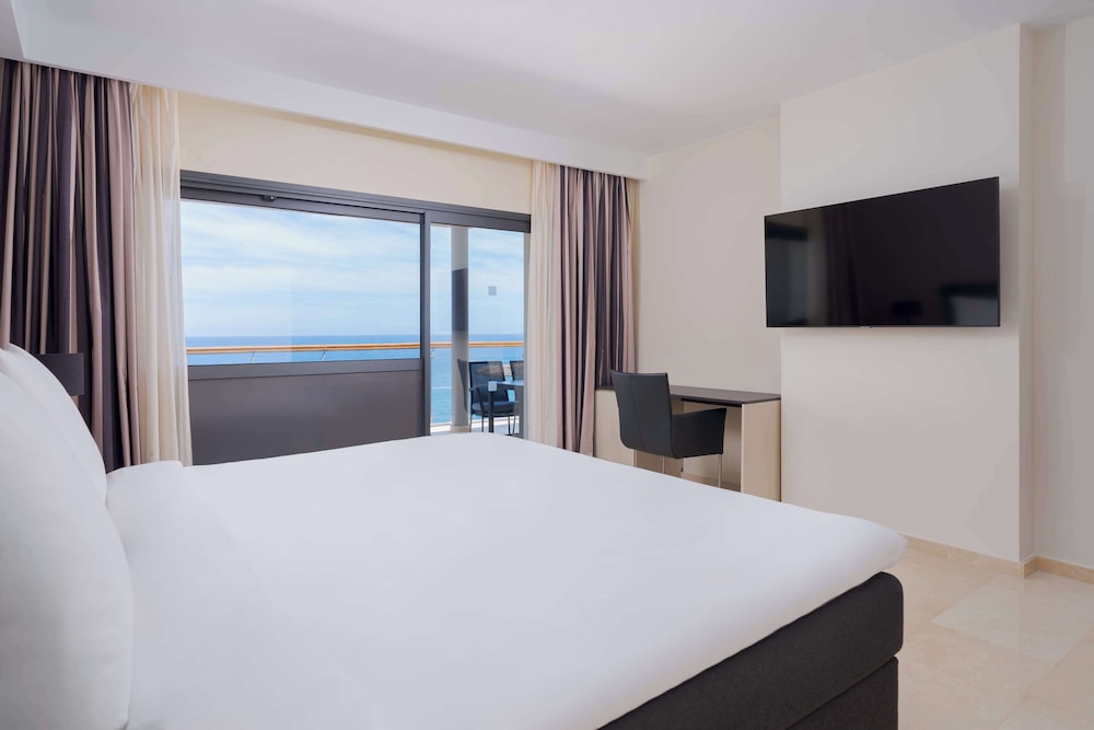 Premium Suite, 2 Bedrooms thumbnail 6