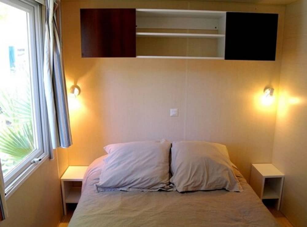 Mobile Home (Riviera Lodge) photo 1