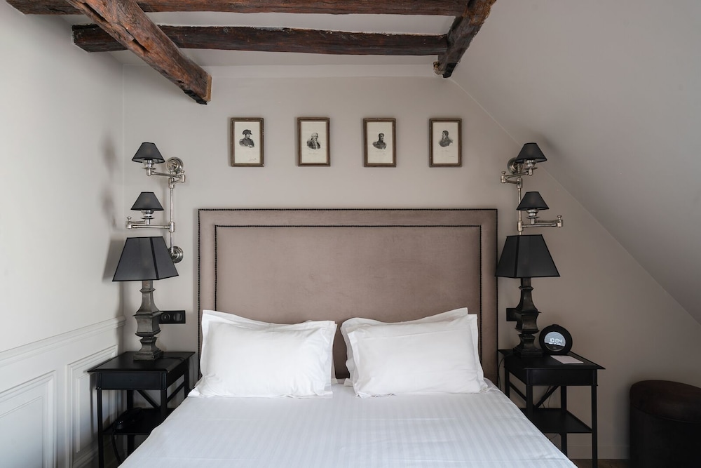 Top Floor Deluxe Double or Twin Room with balcony photo 1