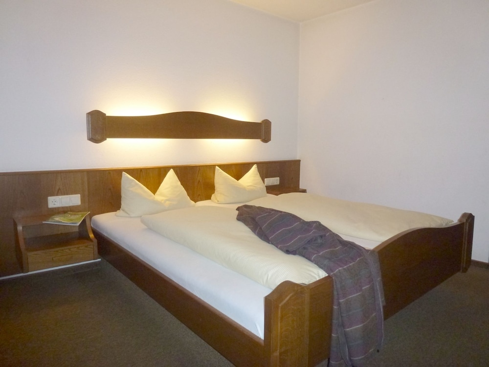 Standard Triple Room photo 2
