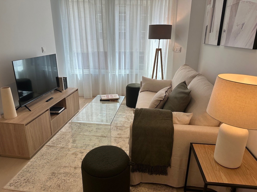 Apartamento de Lujo, Vista a la Ciudad