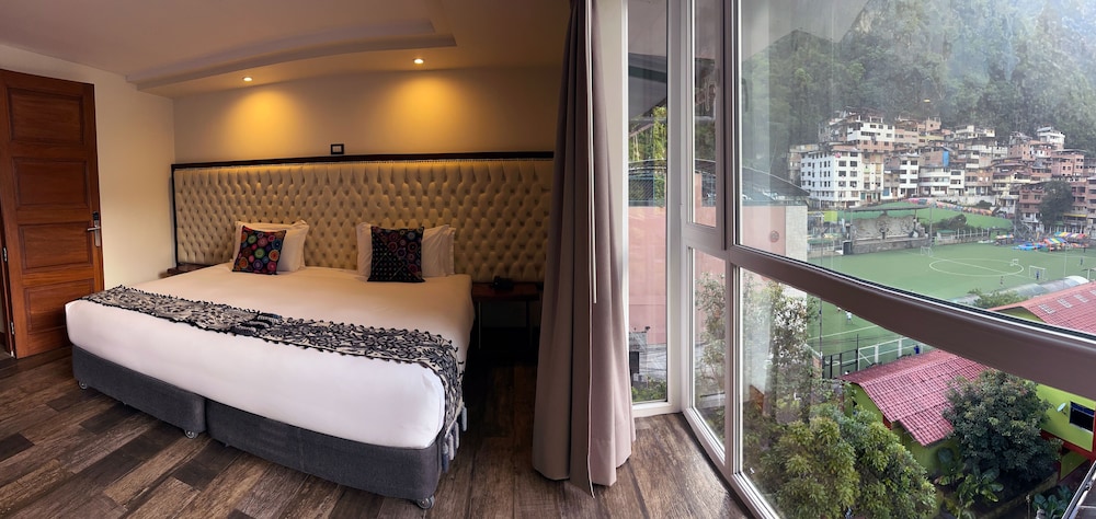 Deluxe Room, Mountain View photo 1
