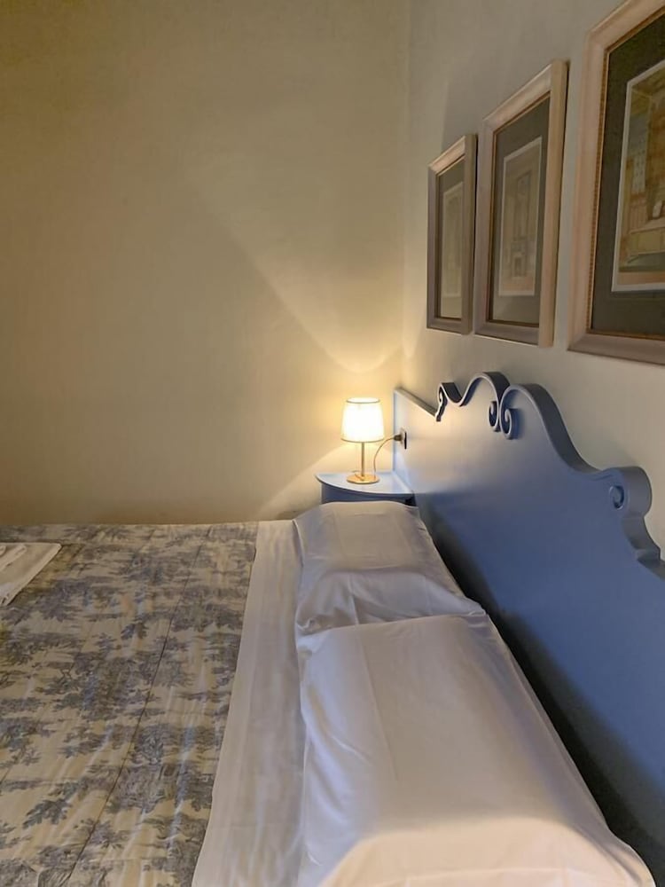 Double Or Twin Room photo 3