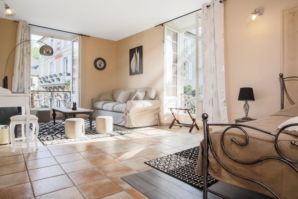 Junior Triple Room