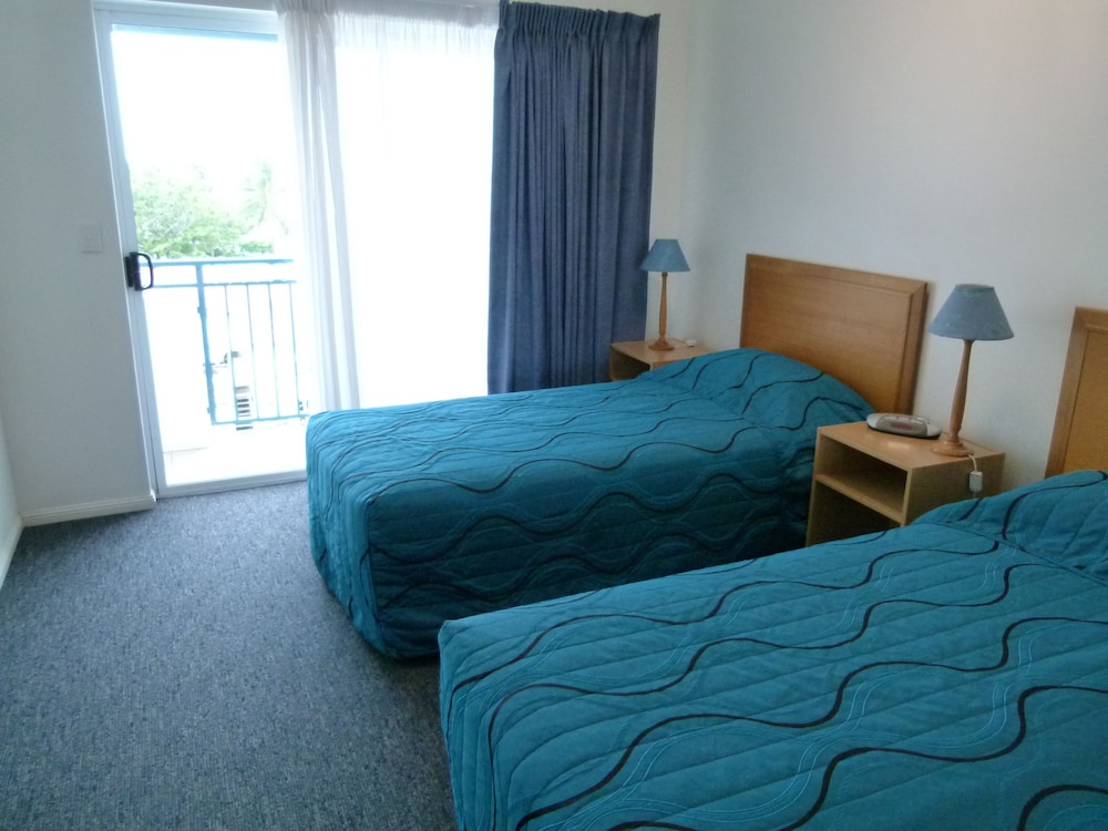 Studio Twin Apartment photo 2