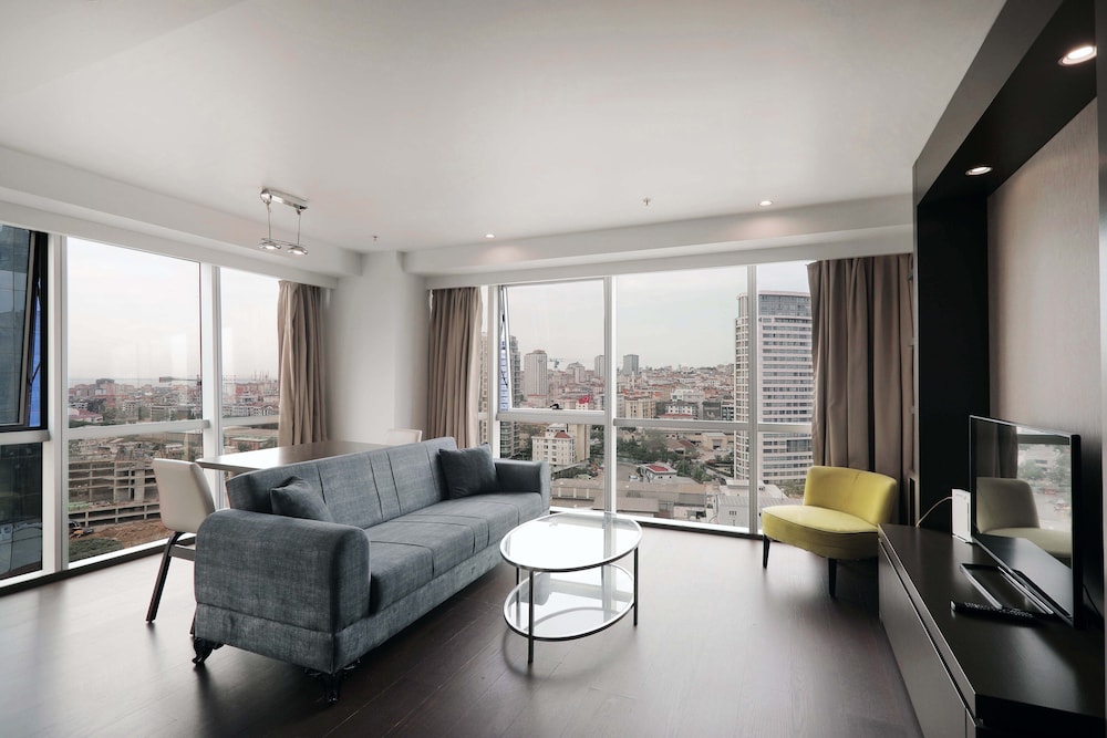 Superior Suite photo 1