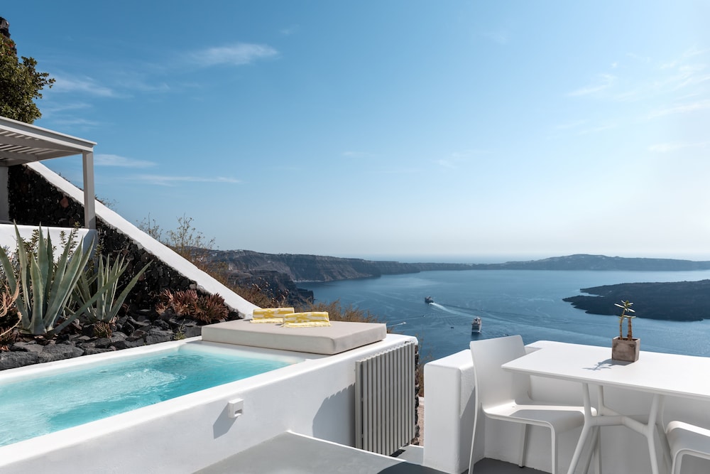 Junior Suite (with Plunge Pool) - Photo 7