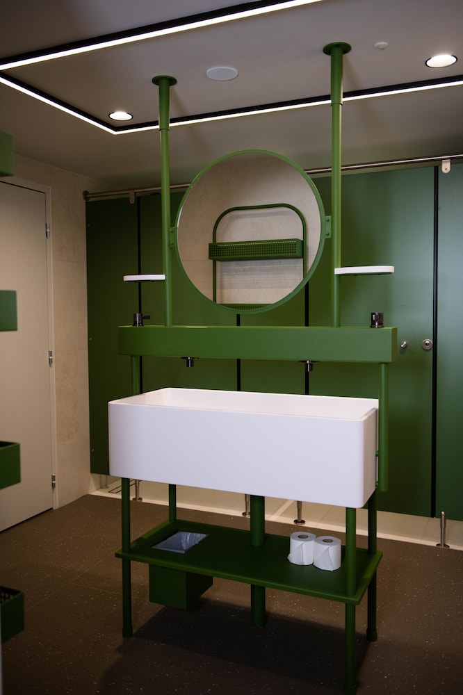 Room For 10 People - Photo 8