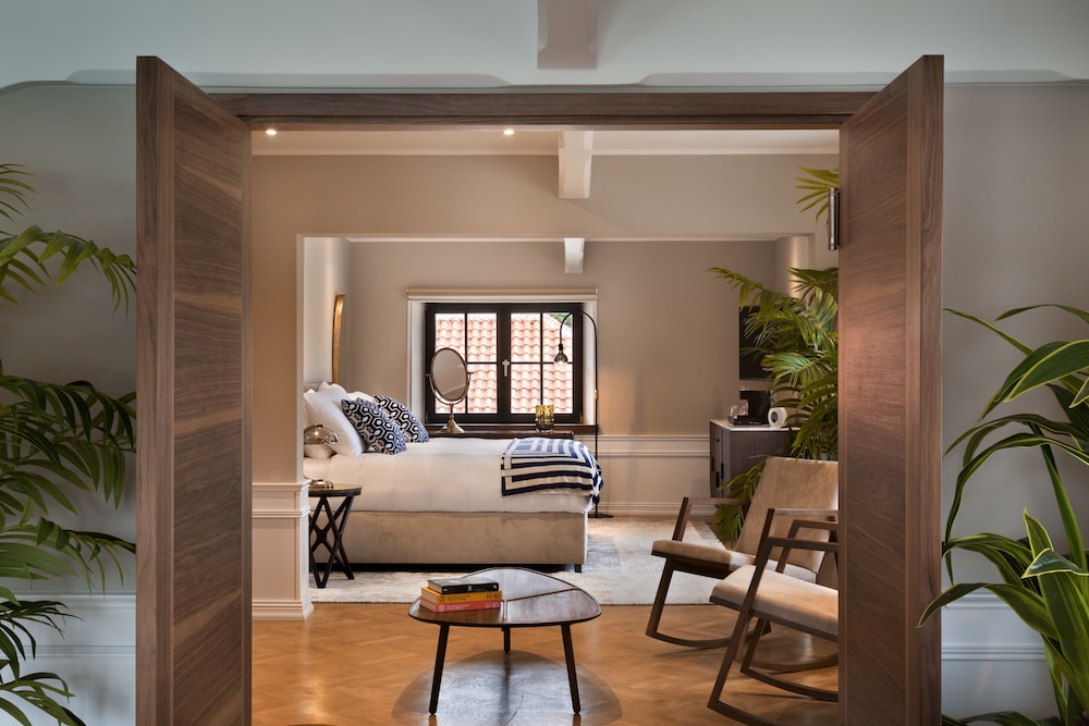 Presidential Suite, Sea View