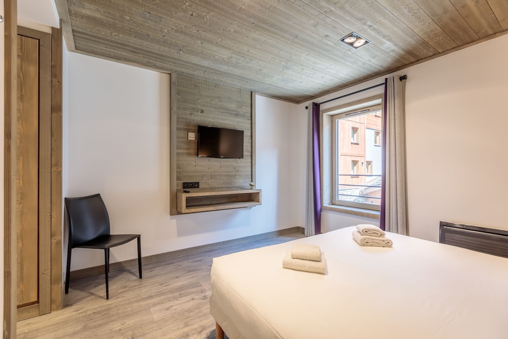 Chambre Supérieure Double ou avec lits jumeaux