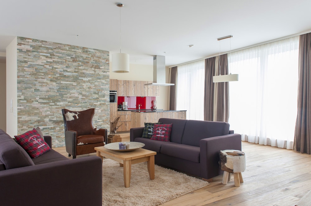Apartment, 2 Bedrooms, Balcony, Ground Floor (Cleaning Fee: EUR 110,00) photo 3