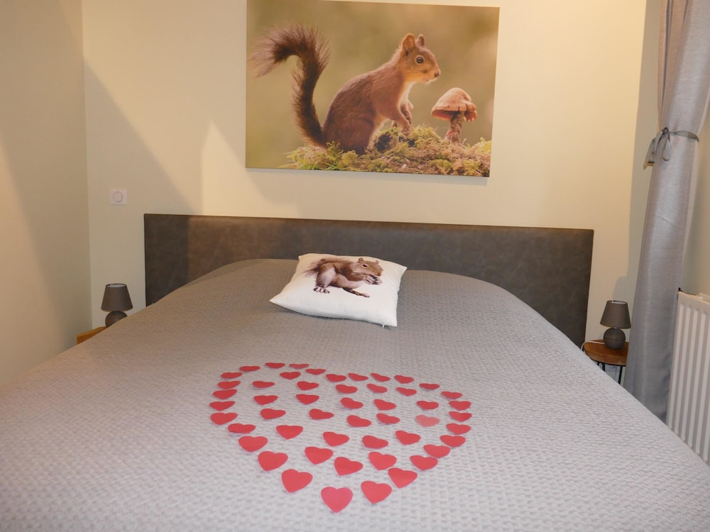 Double or Twin Room, Private Bathroom (Les Ecureuils)