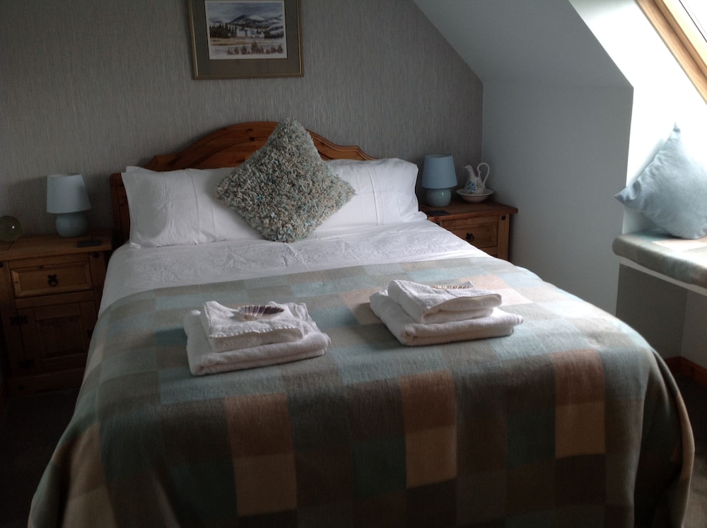 Double Room with Shared Bathroom photo 1