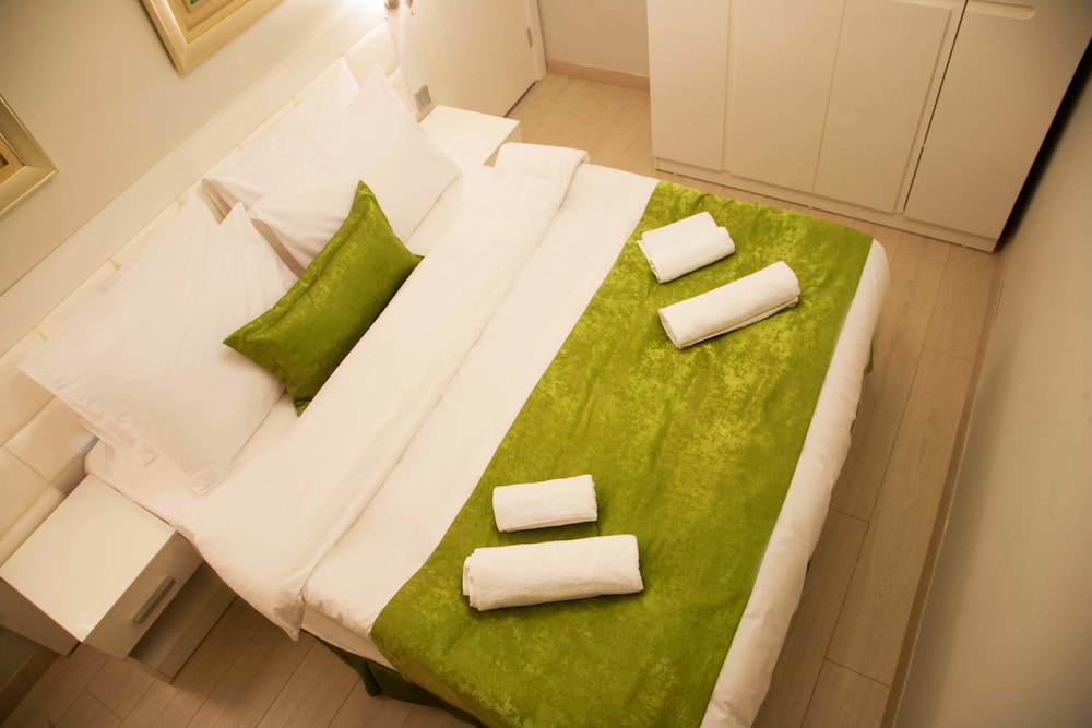 Standard Suite, 1 Bedroom photo 3