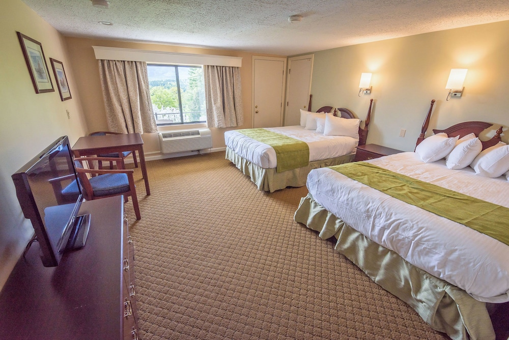 Standard Room, 2 Queen Beds - Photo 3