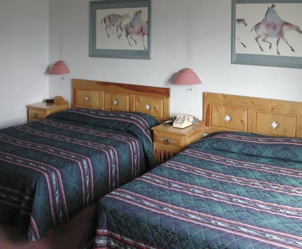 Standard Room, 2 Queen Beds, Non Smoking, Kitchenette photo 1