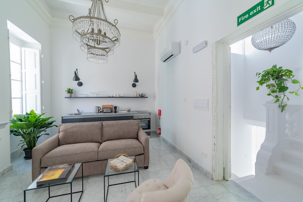 Standard Apartment, Ensuite (Carmelita) - Photo 28