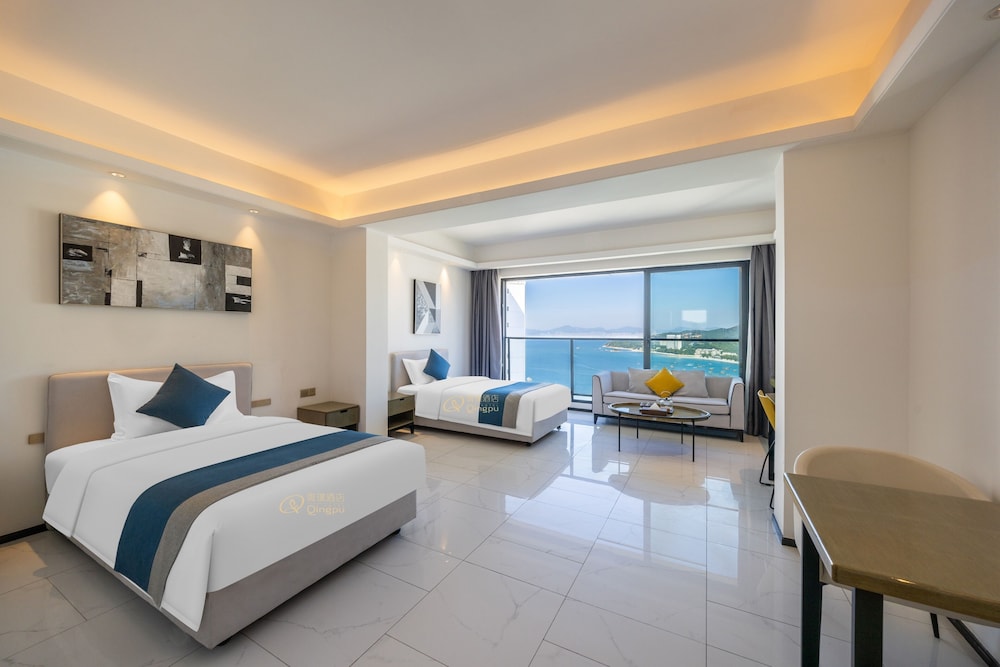 Family Studio Suite, Multiple Beds, Sea View